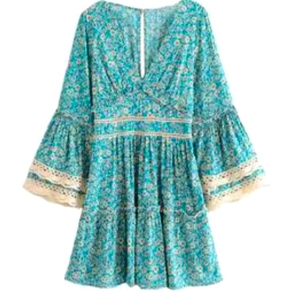 Goodnight Macaroon Dresses & Skirts - Goodnight Macaroon Maldie CrochetTrim Floral Dress